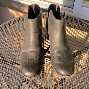 Sorel Cate Cut Out - Size 9.5